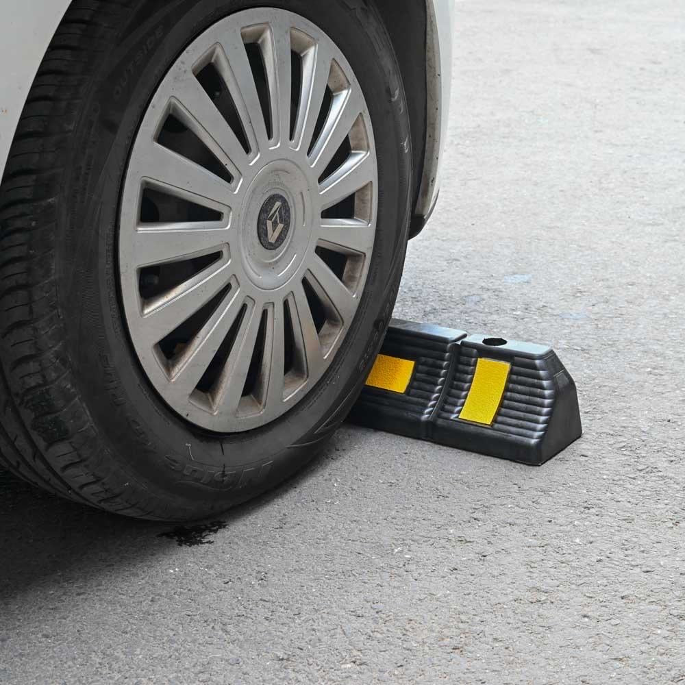 Parking Stopper – Durable Parking Barrier | Made in EU