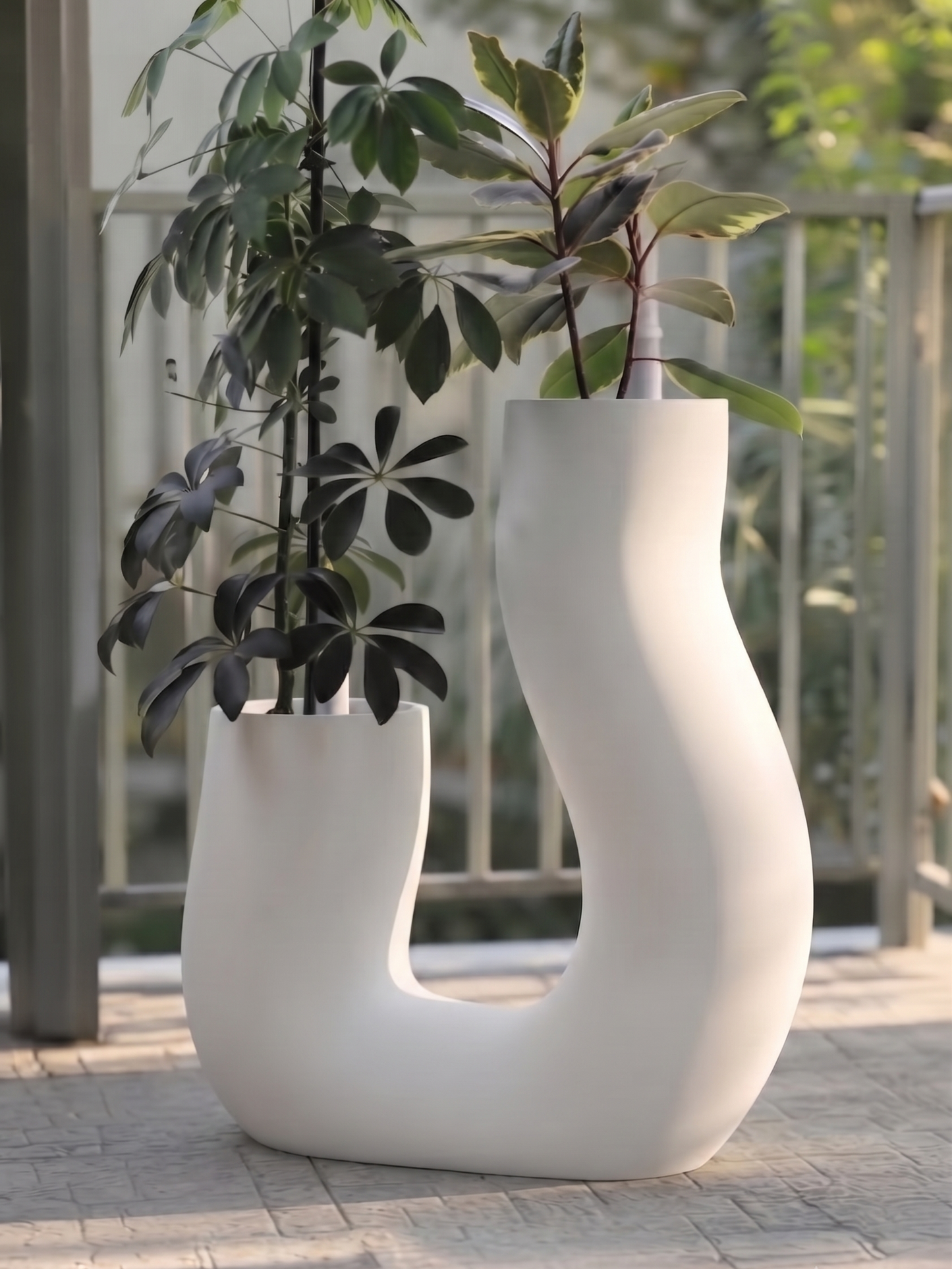 Coralux vase